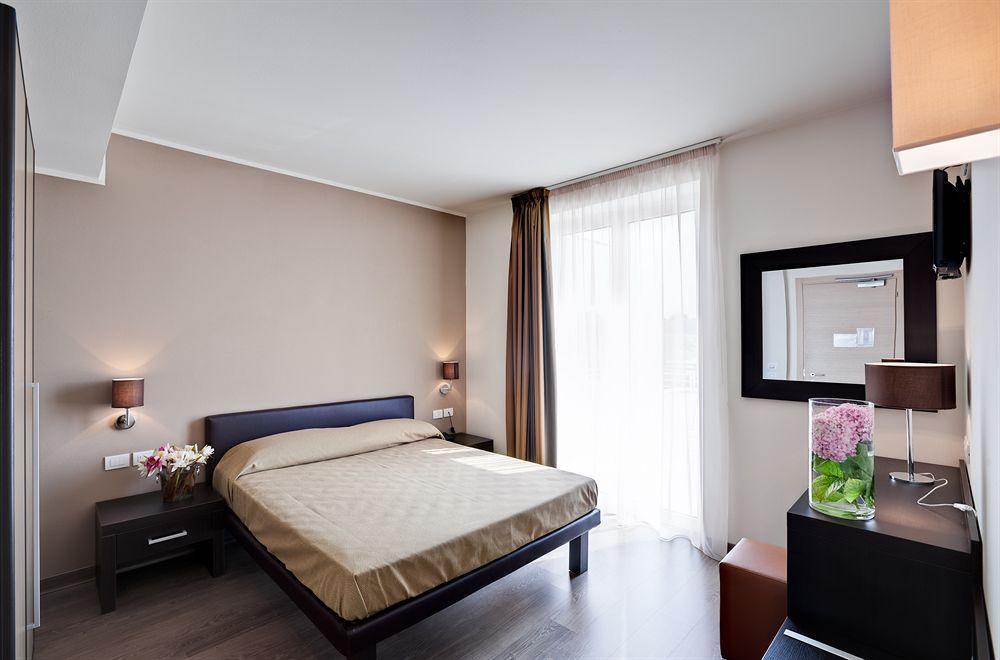 Hotel Acquadolce Peschiera del Garda Zewnętrze zdjęcie